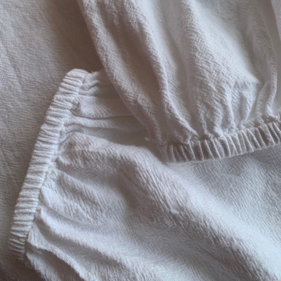 Embroidered H&M Blouse - Picture 8 of 11